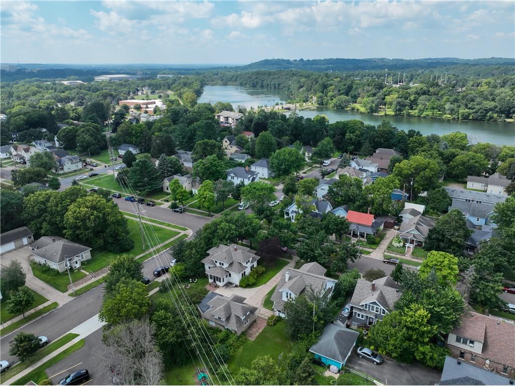 1011 6th Avenue Eau Claire WI 54703 1594665 image46
