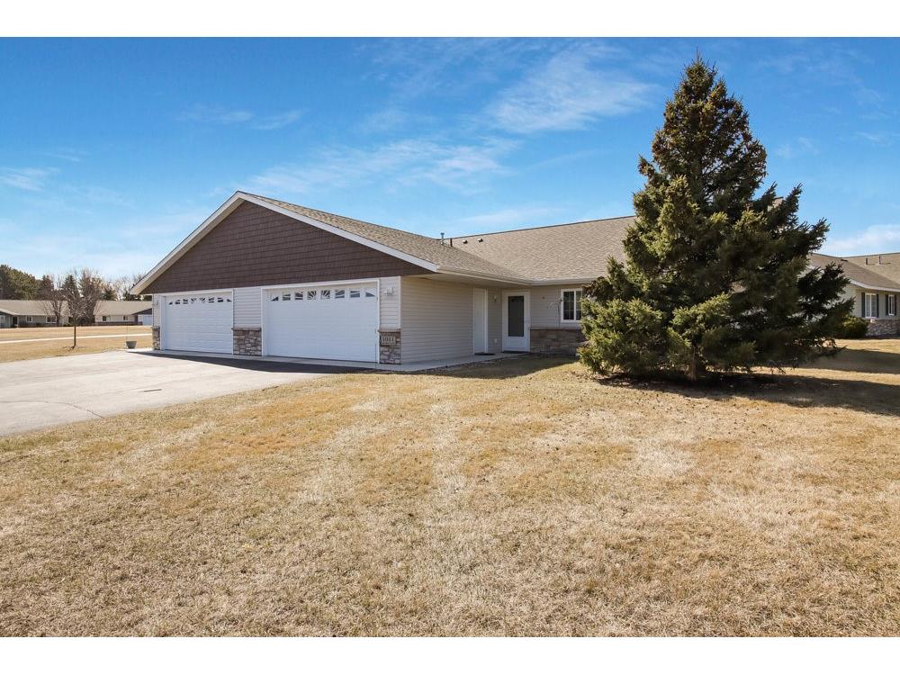 1011 W Ridge Court #17 New Richmond WI 54017 1589824 image1
