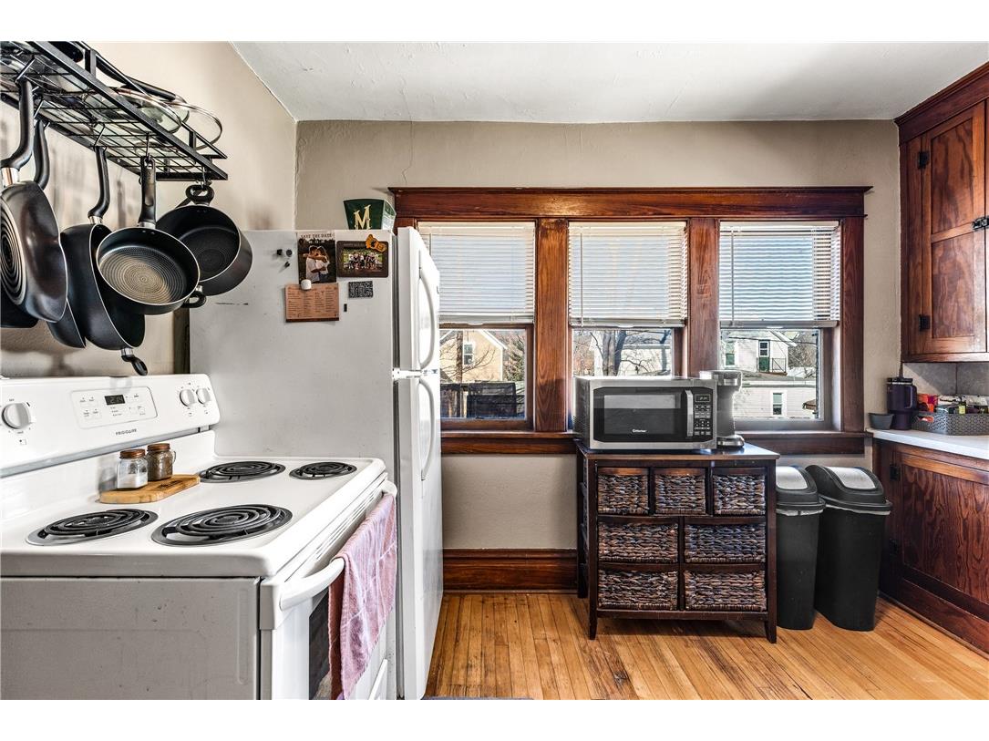 1012 Main Street Eau Claire WI 54701 1598517 image16