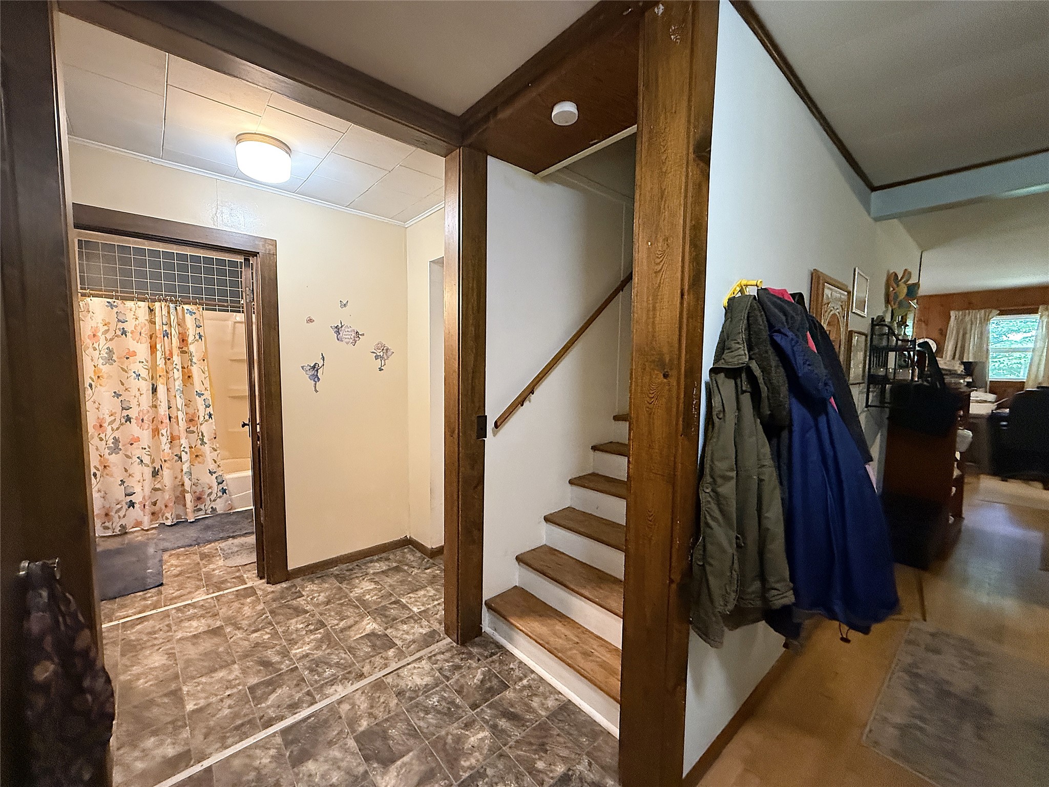 1013 W 5th Street N Ladysmith WI 54848 1602568 image8