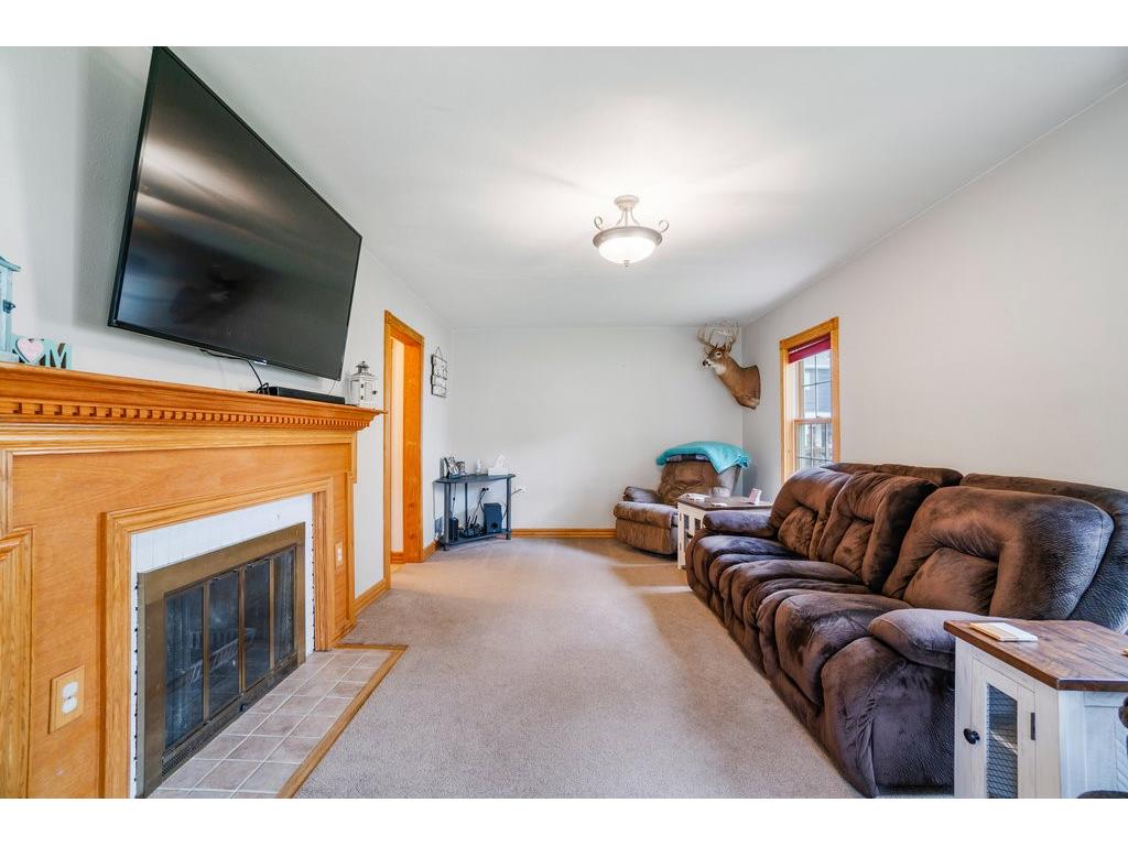 1015 Wilson Avenue Menomonie WI 54751 1603157 image5