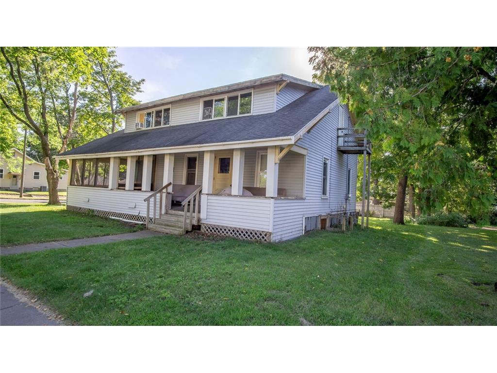 1019 9th Street E #HOUSE Menomonie WI 54751 1585696 image1