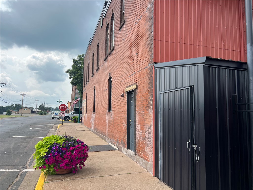 102 Walnut Street Spooner WI 54801 1584650 image7