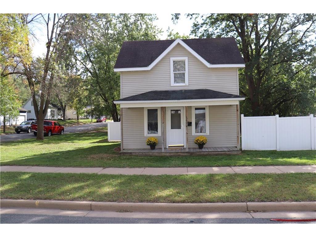 1020 14th Avenue Menomonie WI 54751 1577548 image1