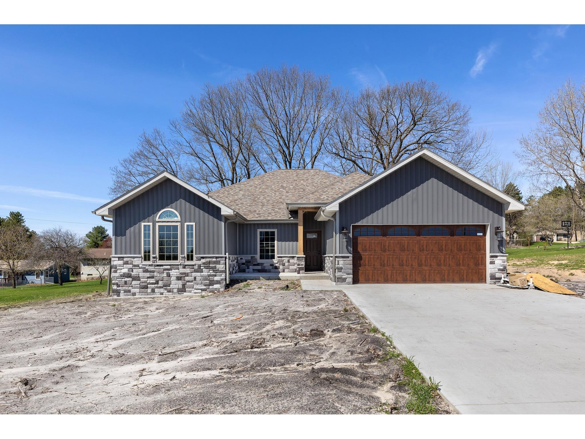 1020 Spruce Street Black River Falls WI 54615 1599787 image2