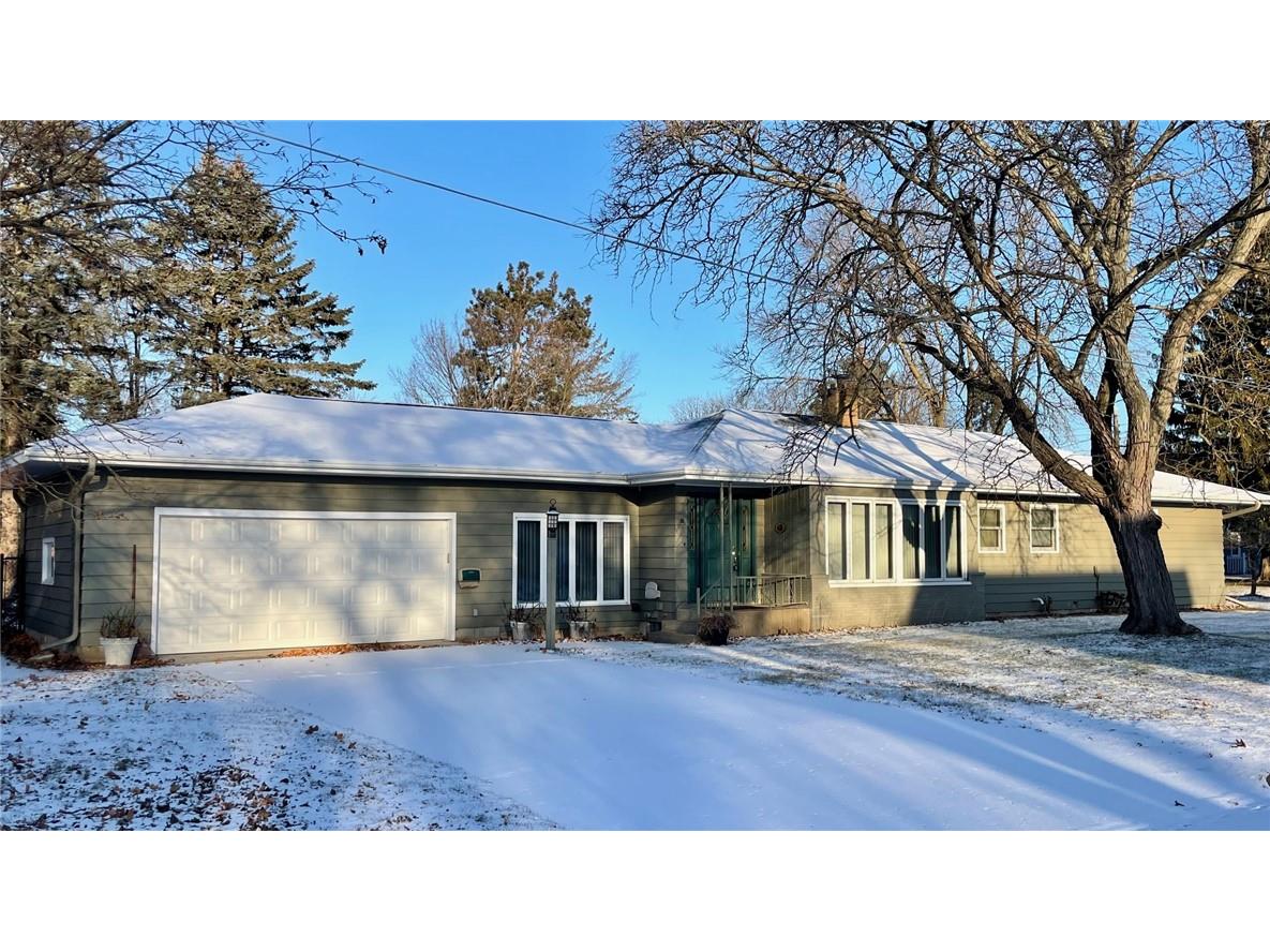 1021 N Shore Drive NE Menomonie WI 54751 1587732 image1