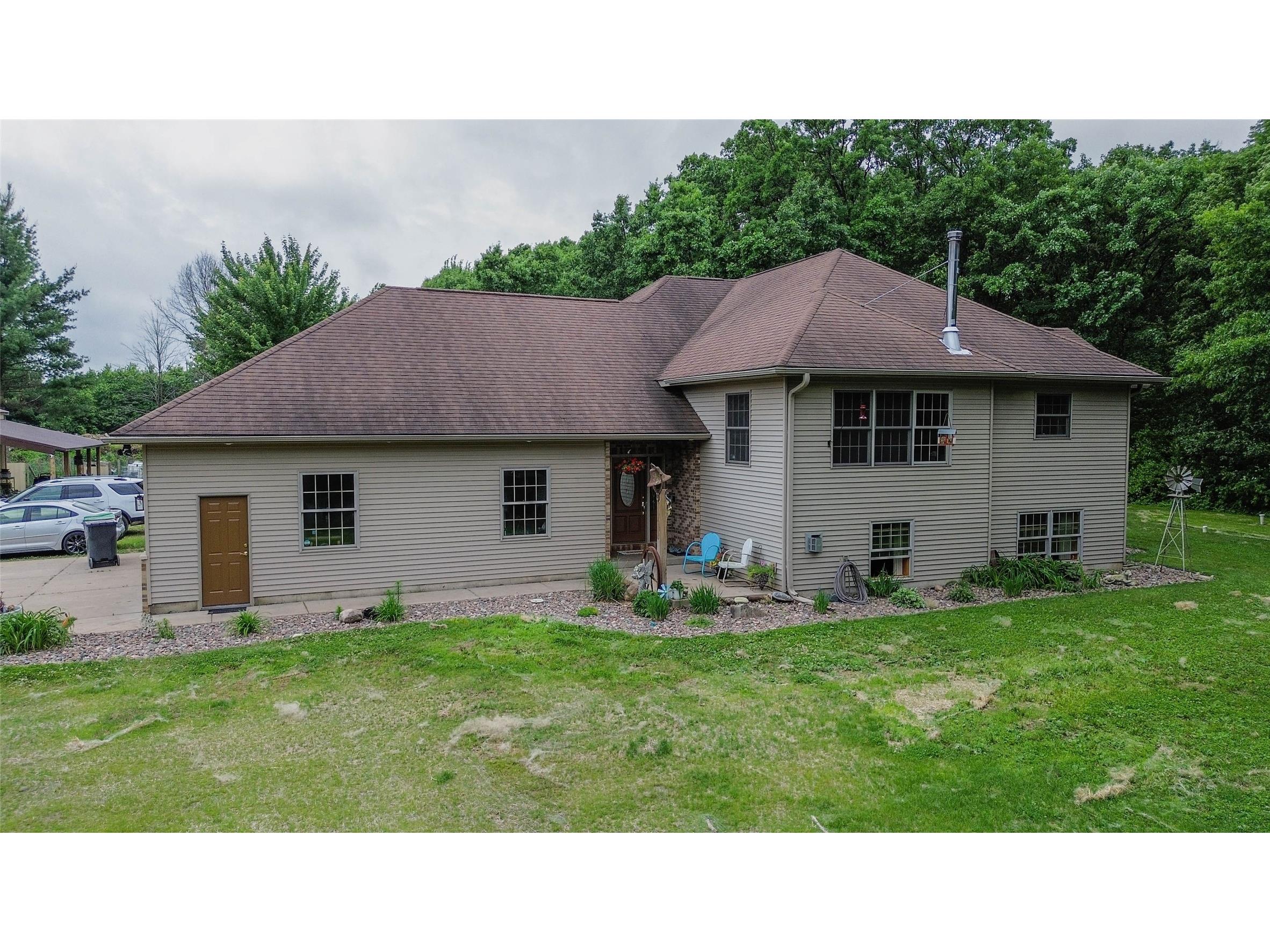 10231 Pine Rd Fall Creek WI 54742 1602035 image1