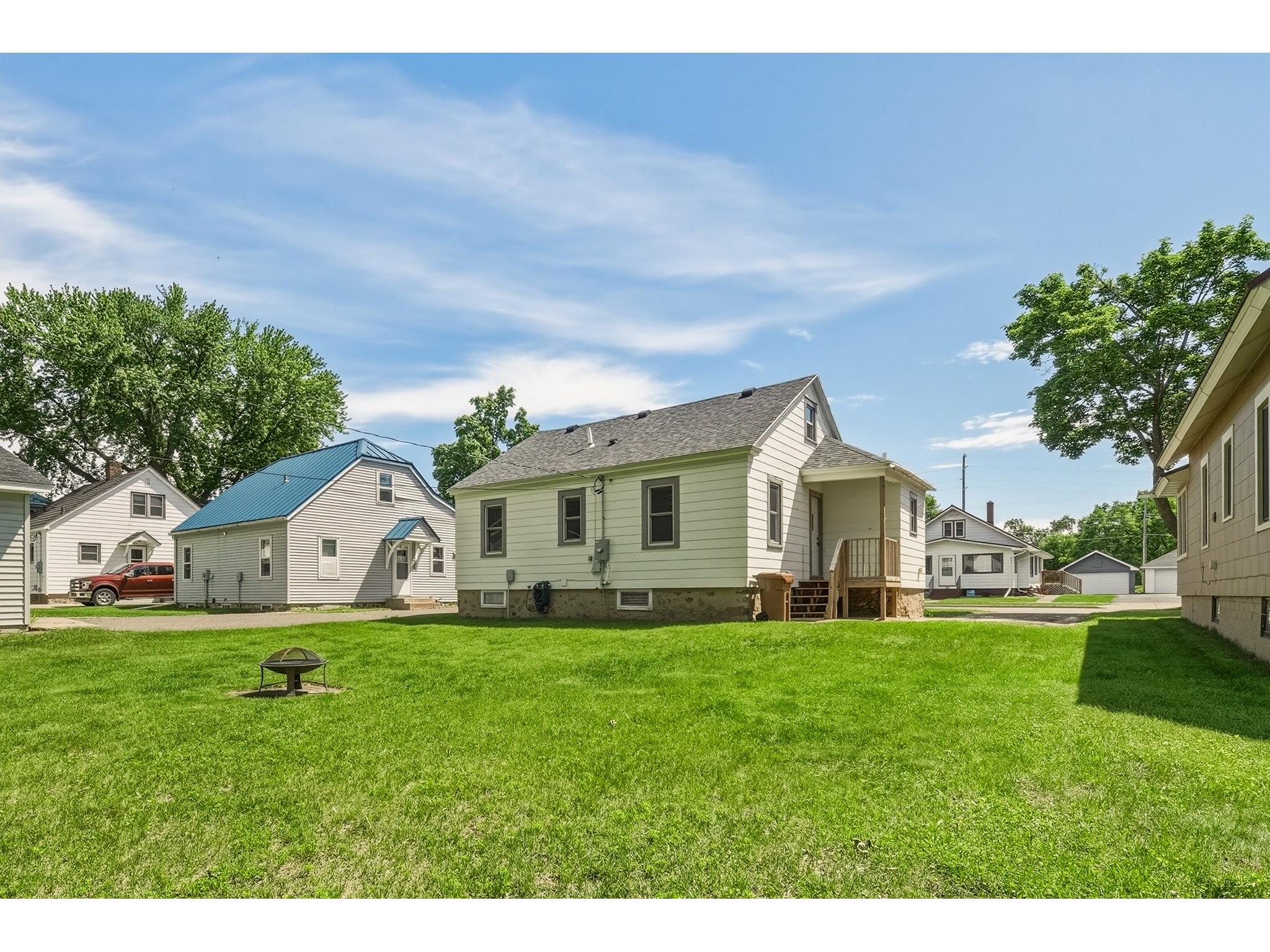 1025 Main Street Bloomer WI 54724 1602435 image4