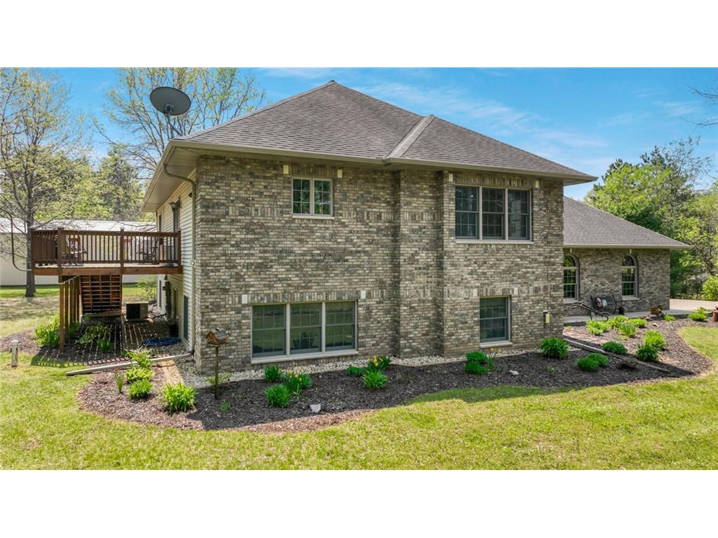 10251 Pine Road, Fall Creek, WI, 54742 MLS 1581973 Edina Realty