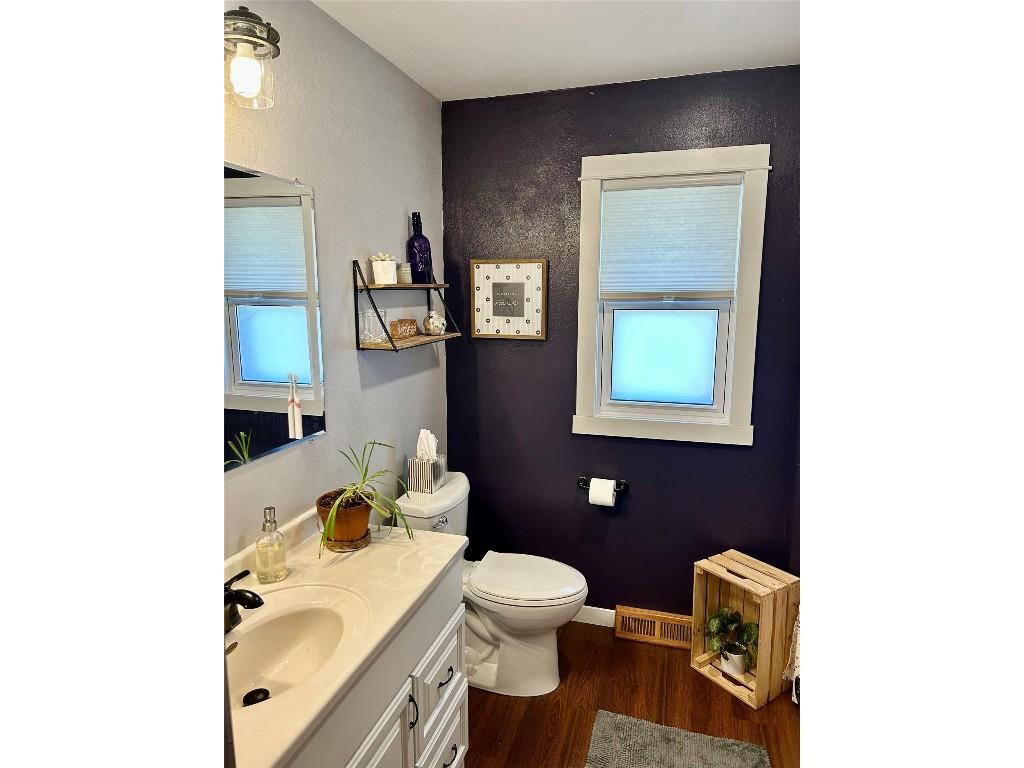 1027 Bradley Avenue Eau Claire WI 54701 1599094 image10