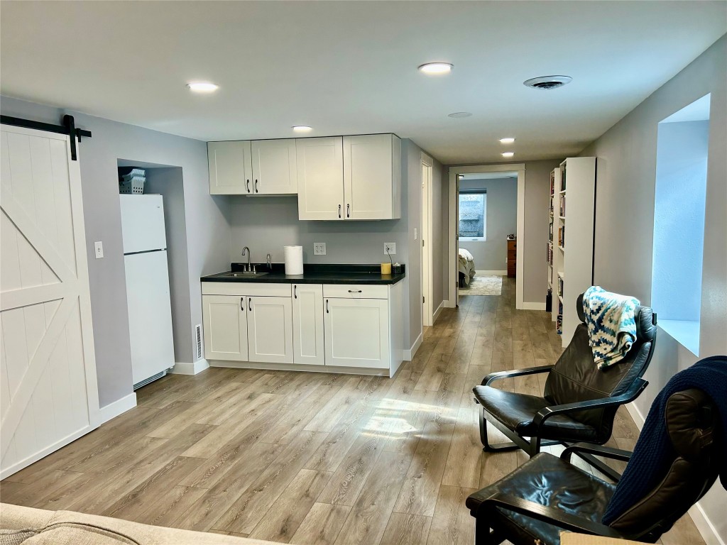 1027 Bradley Avenue Eau Claire WI 54701 1599094 image26