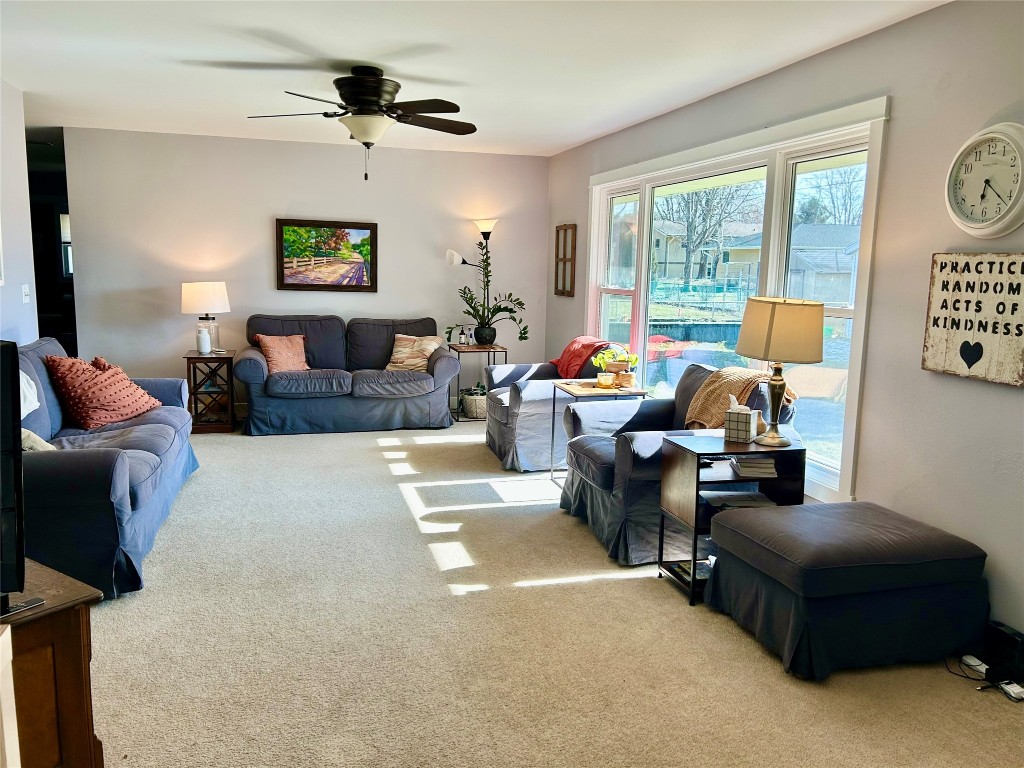 1027 Bradley Avenue Eau Claire WI 54701 1599094 image6