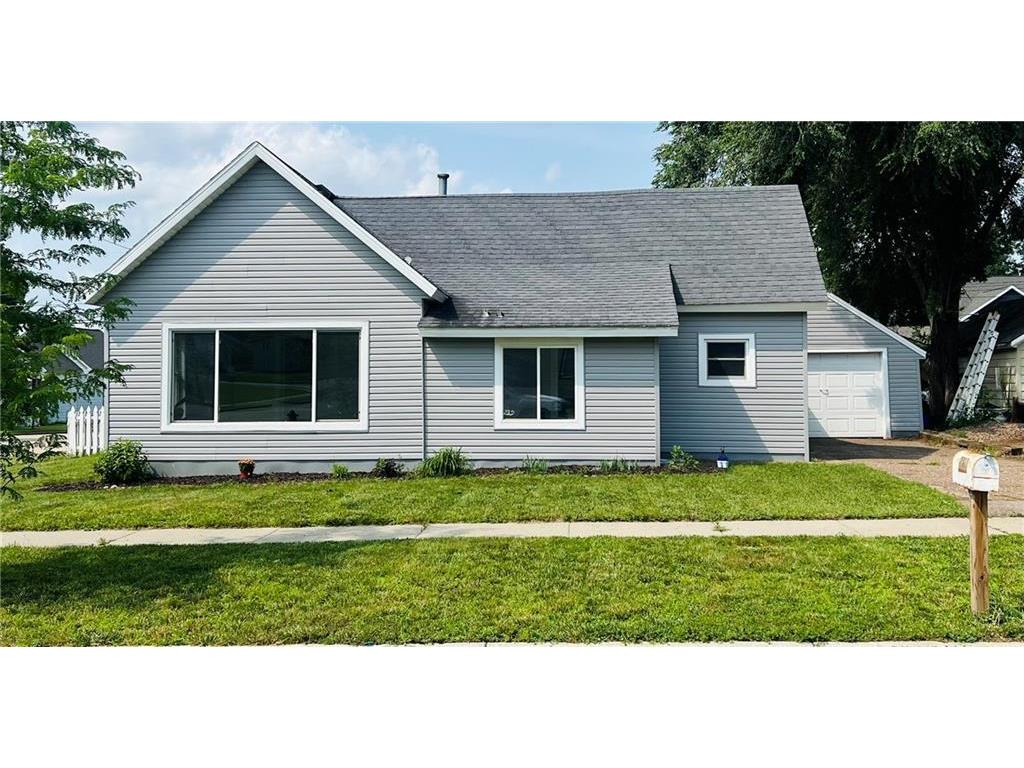 1028 Garfield Avenue Altoona WI 54720 1584338 image1