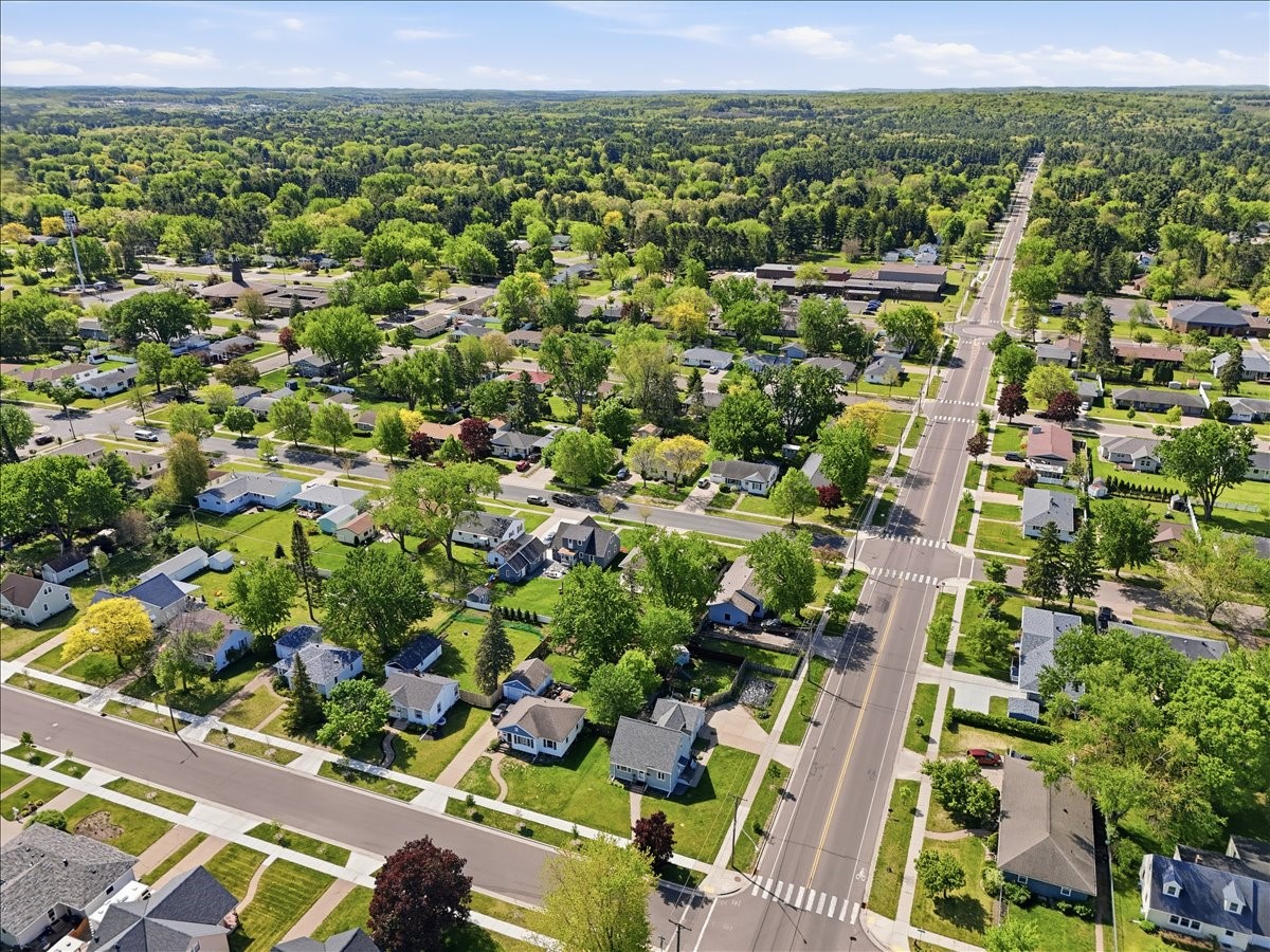 103 E Grant Avenue Eau Claire WI 54701 1601141 image32
