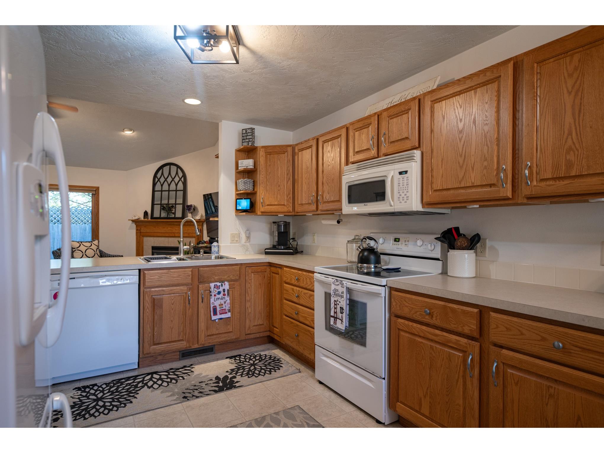 10335 Historyland Lane #6 Hayward WI 54843 - Hayward Lake 1600209 image21