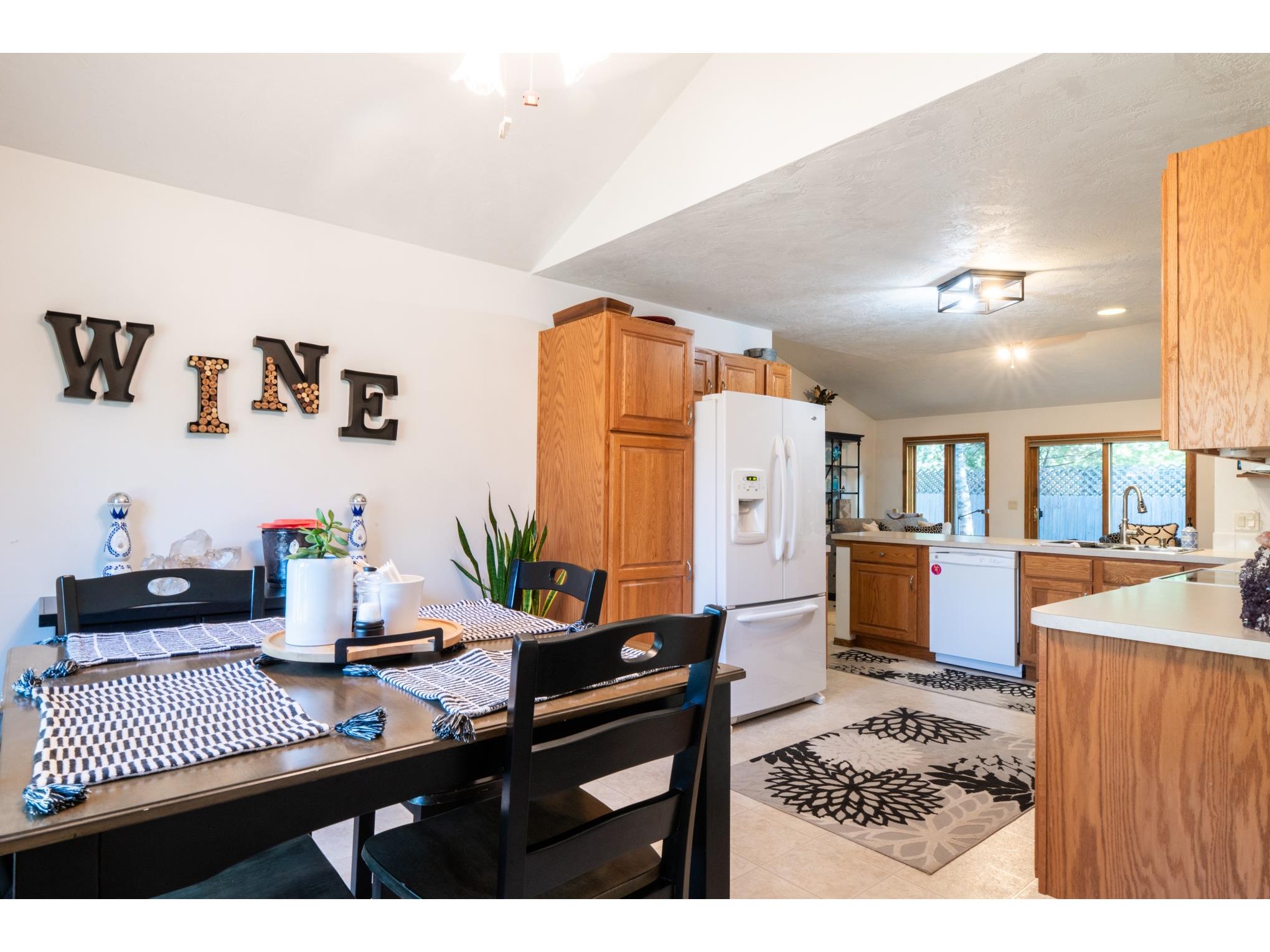10335 Historyland Lane #6 Hayward WI 54843 - Hayward Lake 1600209 image5