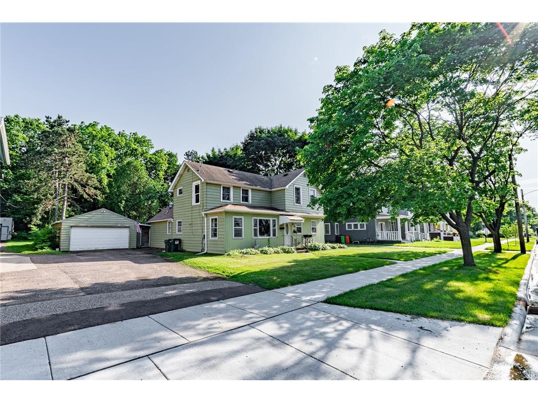 1037 Barland Street #1 & 2 Eau Claire WI 54701 1592887 image1