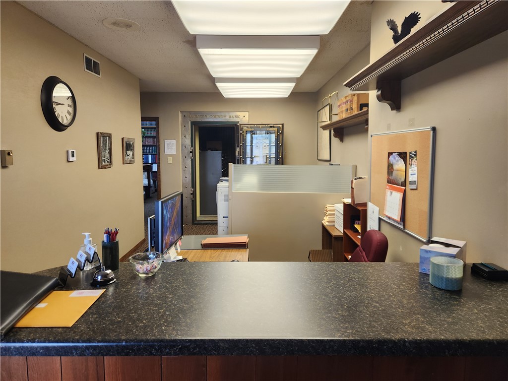 104 Main Street Black River Falls WI 54615 1591686 image2