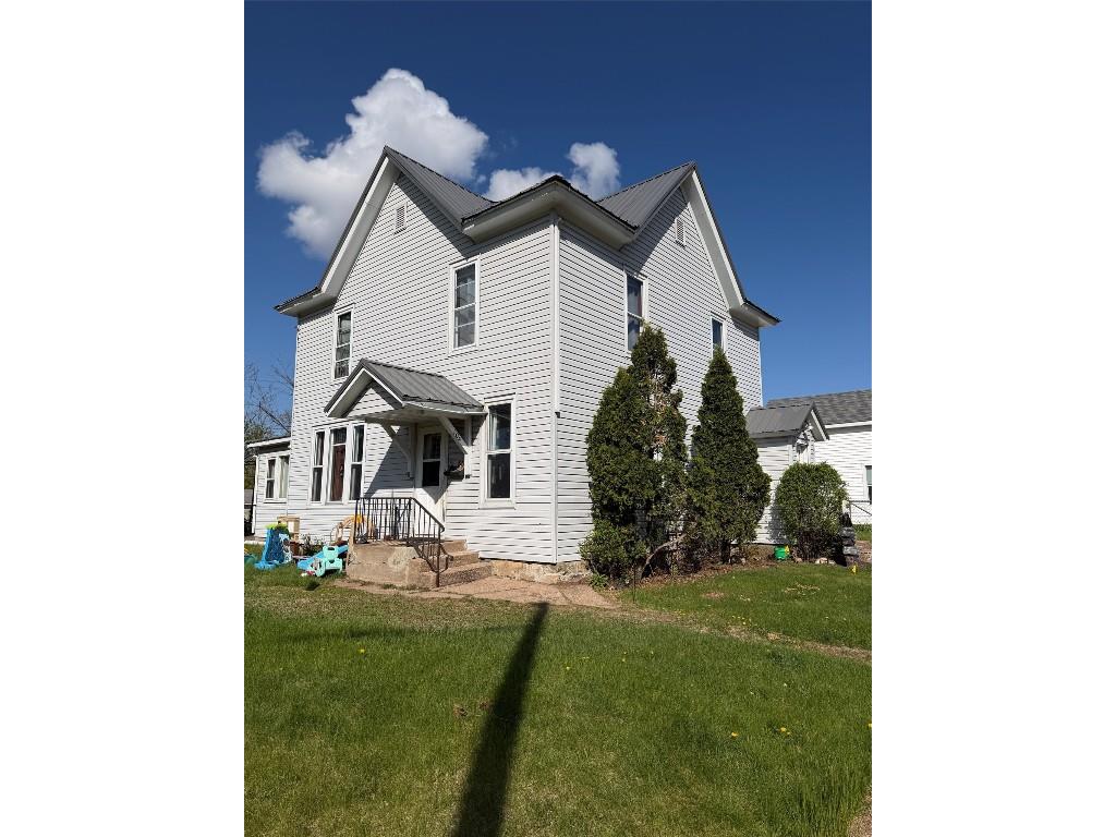 104 N Grove Street #2 Chippewa Falls WI 54729 1601031 image2