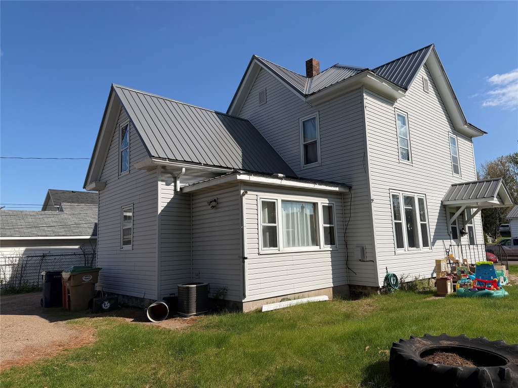104 N Grove Street #2 Chippewa Falls WI 54729 1601031 image3
