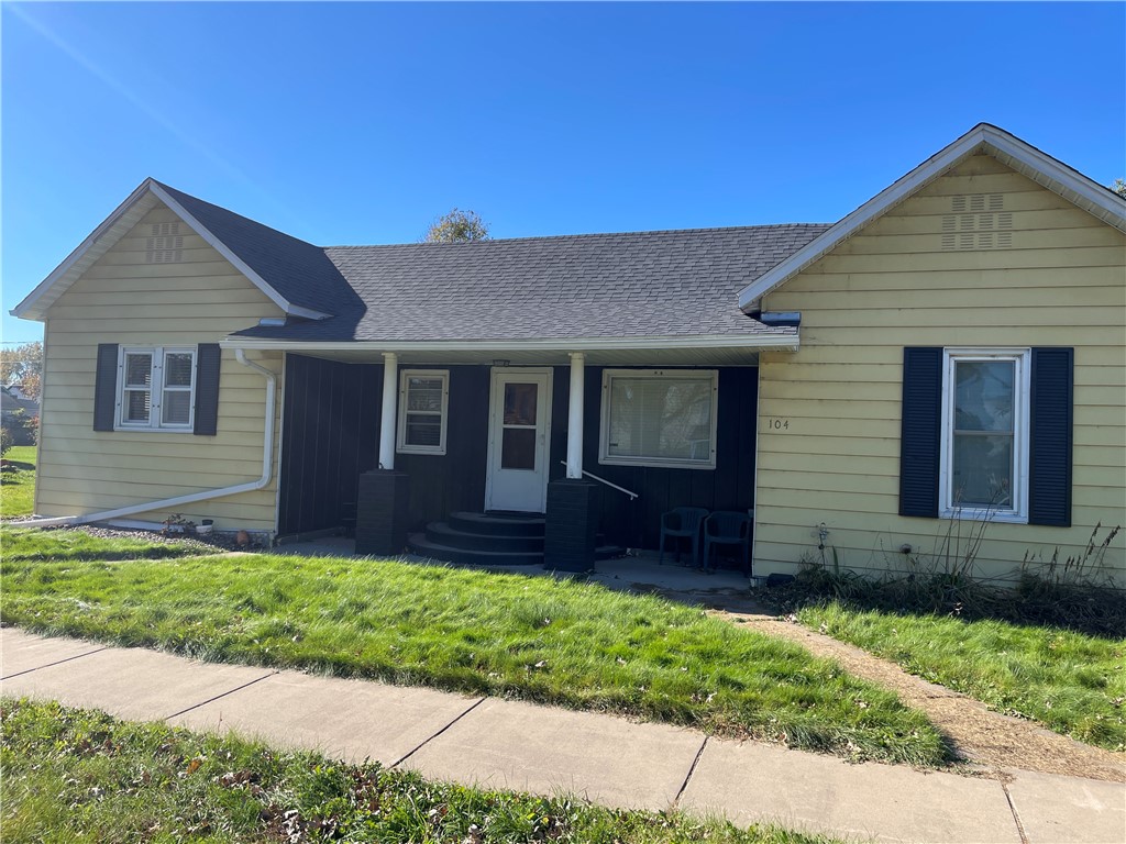 104 Reuter Avenue Rice Lake WI 54868 1596766 image1