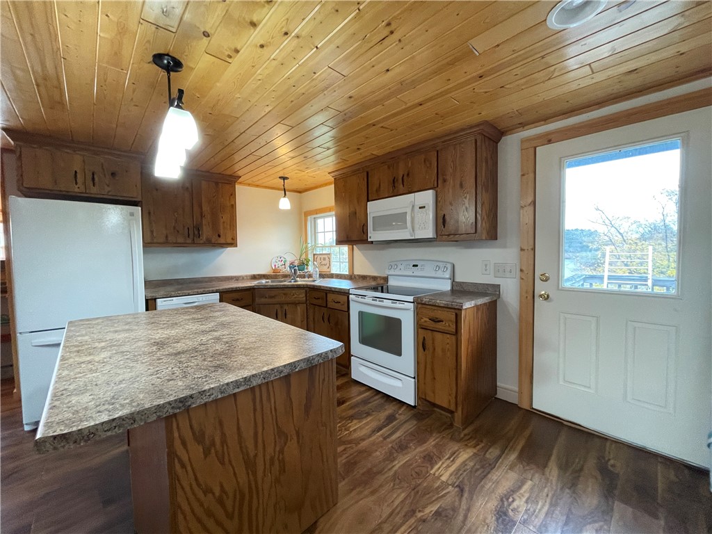 10405 State Hwy 27 Highway Hayward WI 54843 - Namekagon 1596550 image22