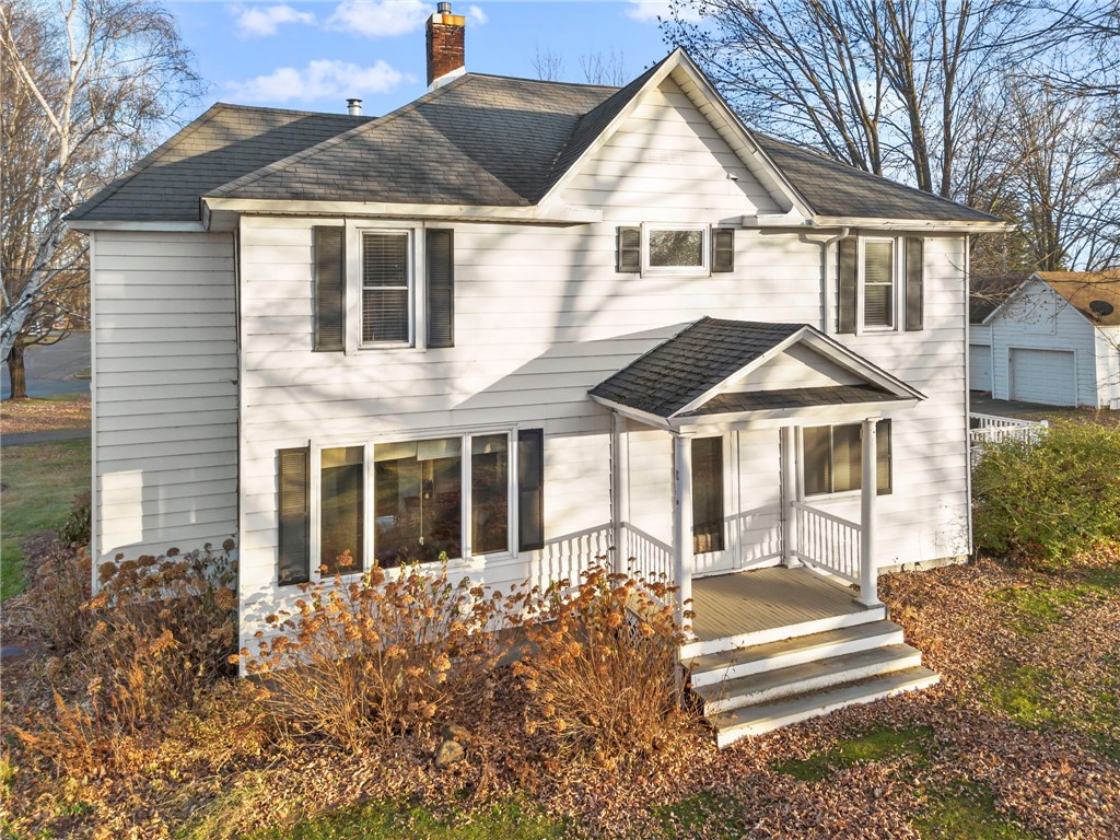 1045 Grove Street Cumberland WI 54829 1597107 image1