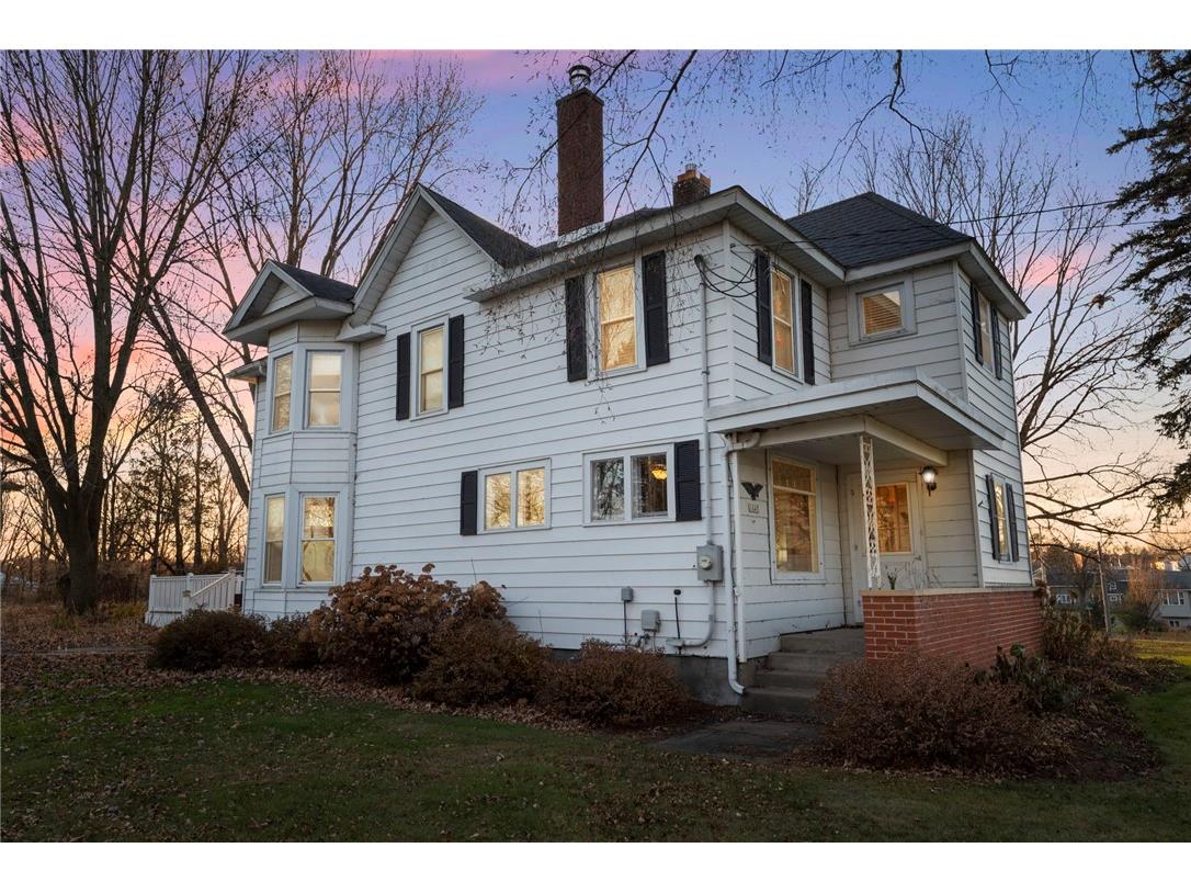 1045 Grove Street Cumberland WI 54829 1597107 image3