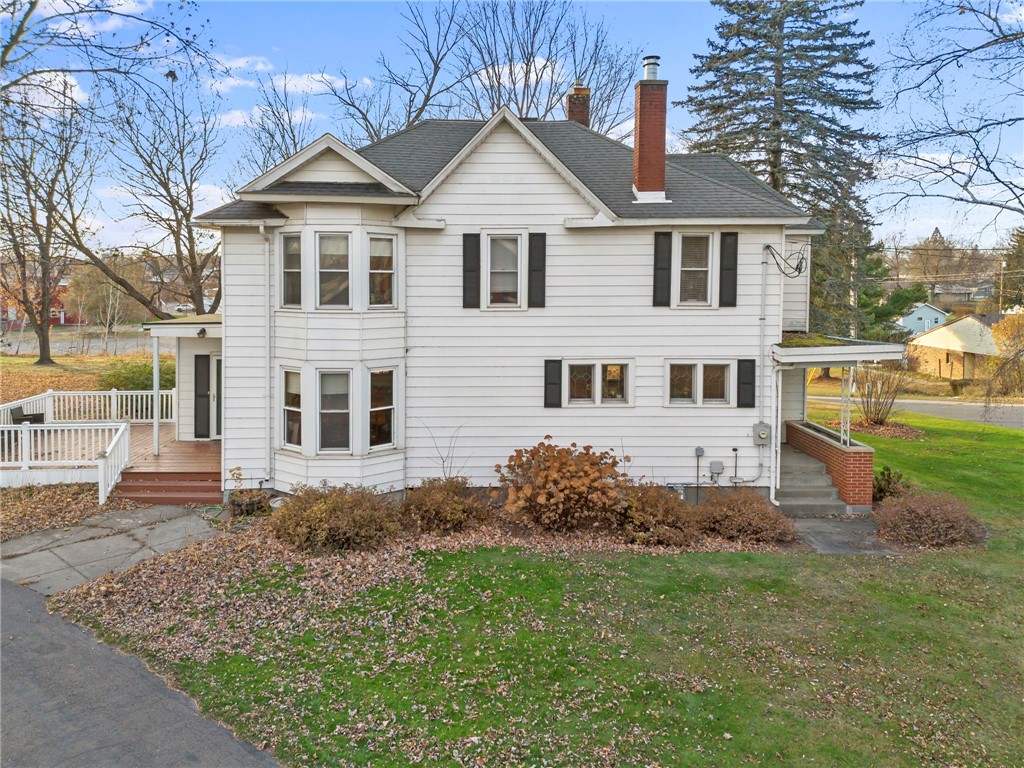 1045 Grove Street Cumberland WI 54829 1597107 image31