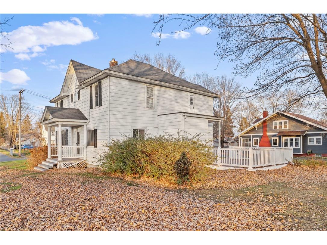 1045 Grove Street Cumberland WI 54829 1597107 image4