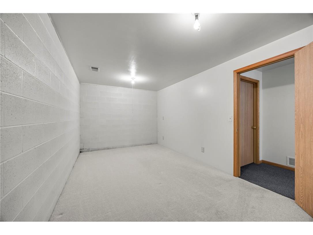 1048 85th Avenue Amery WI 54001 1596565 image39