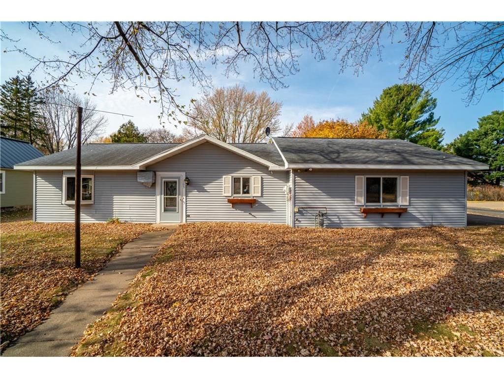 105 14th Street SE, Menomonie, WI, 54751 MLS 1586725 Edina Realty