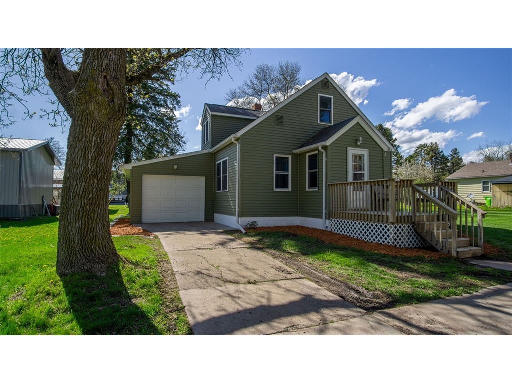 105 N Thorp Street Thorp WI 54771 1581954 image1