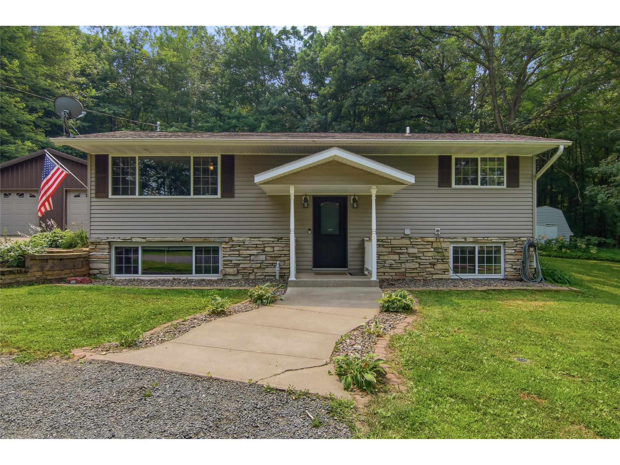 10567 County Highway S Chippewa Falls WI 54729 1603410 image1