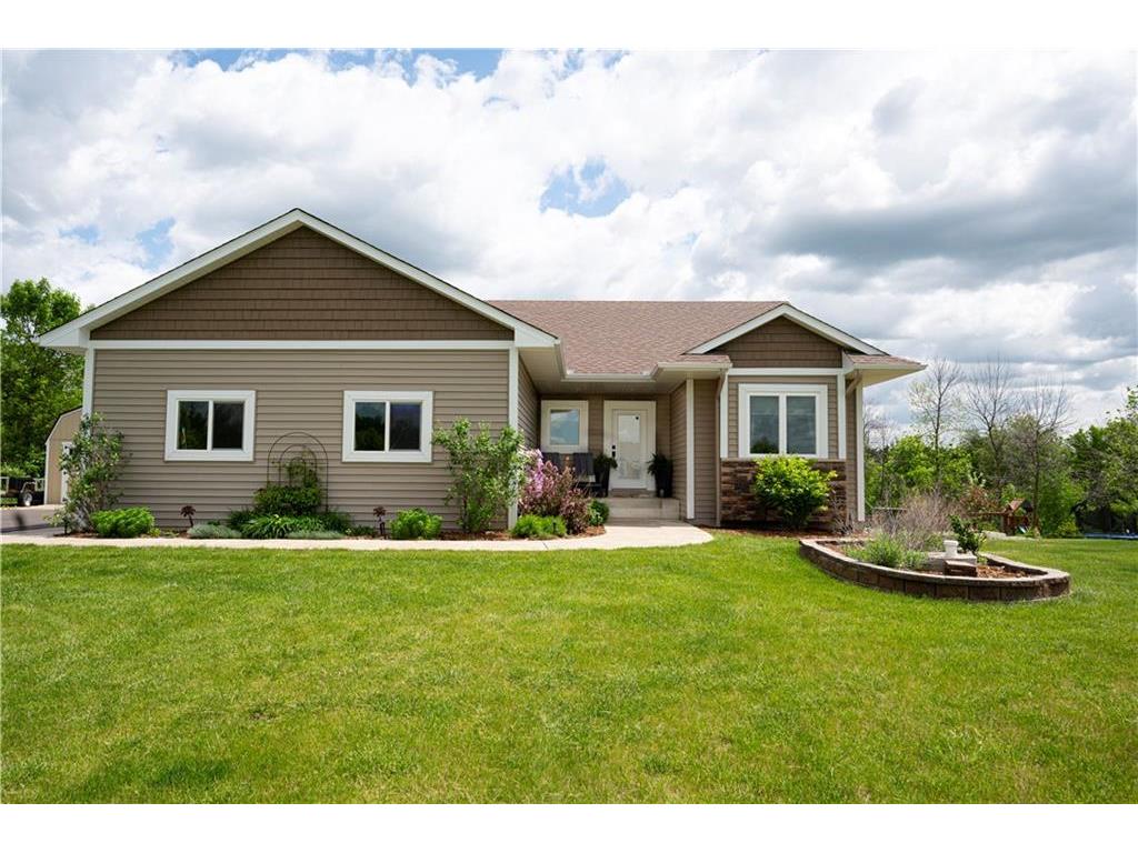 1059 Autumn Oak Lane Hudson WI 54016 1582233 image1