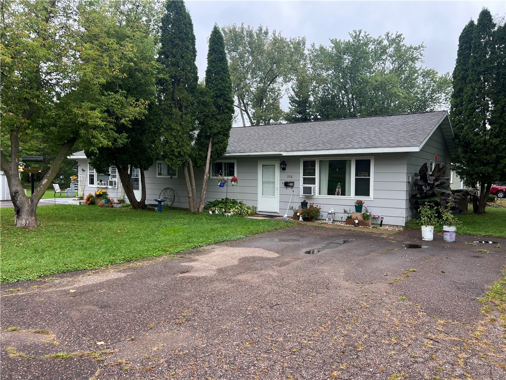 106-108 W Walnut Street #1 & 2 Chippewa Falls WI 54729 1595761 image1