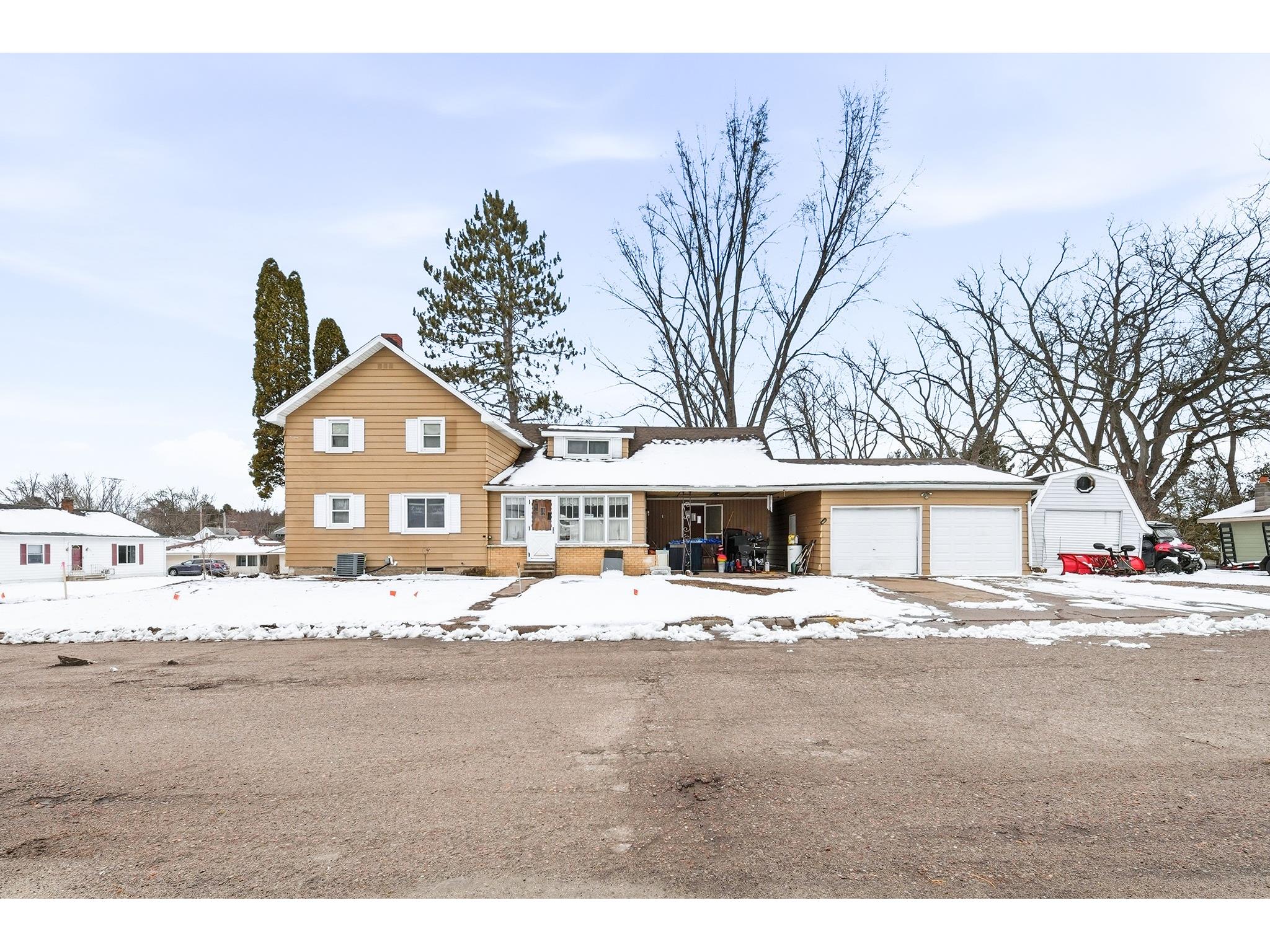 106 N Jackson Boyd WI 54726 1599190 image1