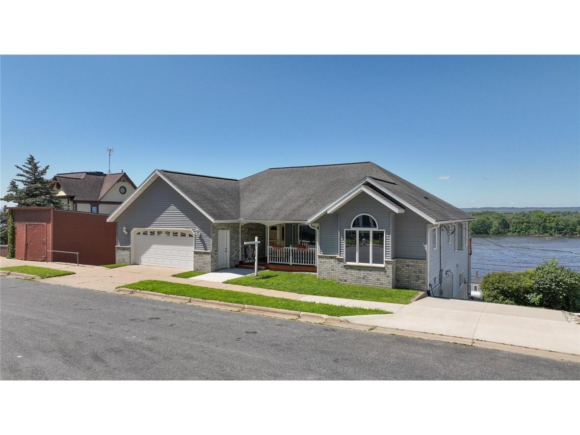 106 S 2nd Street Alma WI 54610 1593251 image36