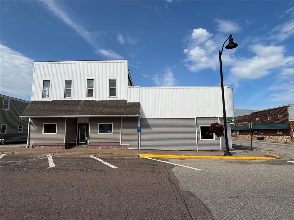 106 S Urberg Avenue Blair WI 54616 1595713 image1