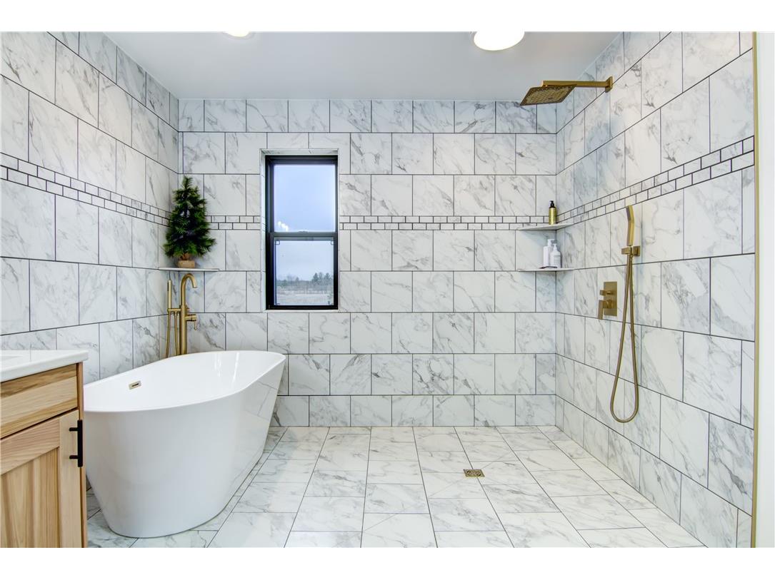 10612 170th Street Chippewa Falls WI 54729 1598595 image16