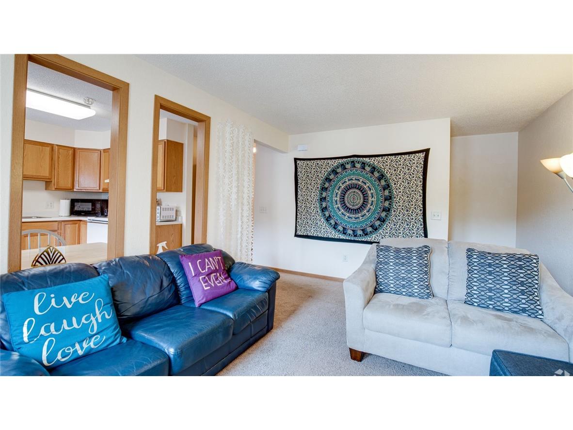 1063 E Cascade Avenue #11 River Falls WI 54022 1591706 image5