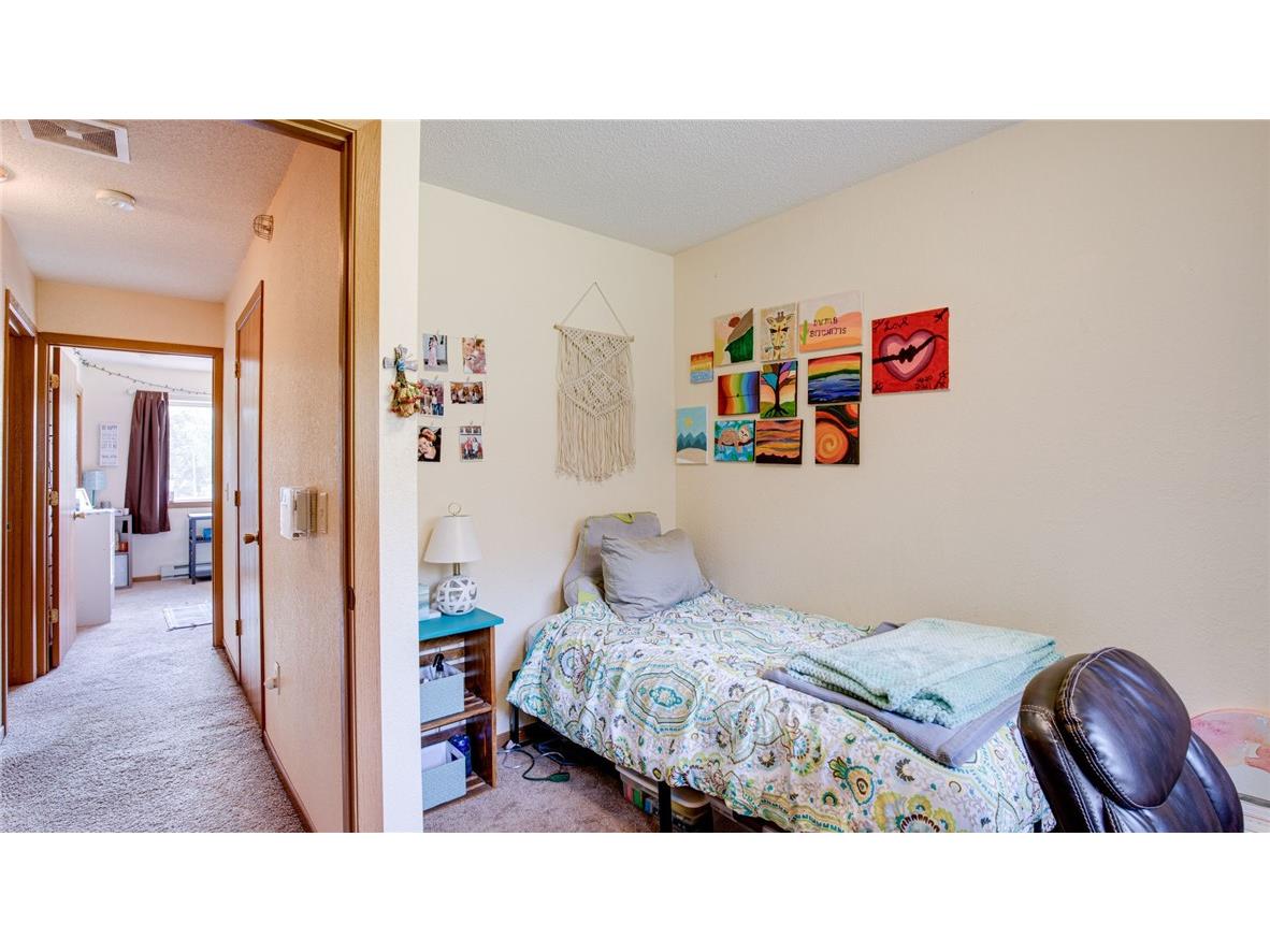 1063 E Cascade Avenue #11 River Falls WI 54022 1591706 image8