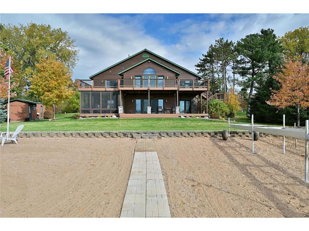 107 E Lake Drive, Shell Lake, WI, 54871 | MLS: 1579984 | Edina Realty
