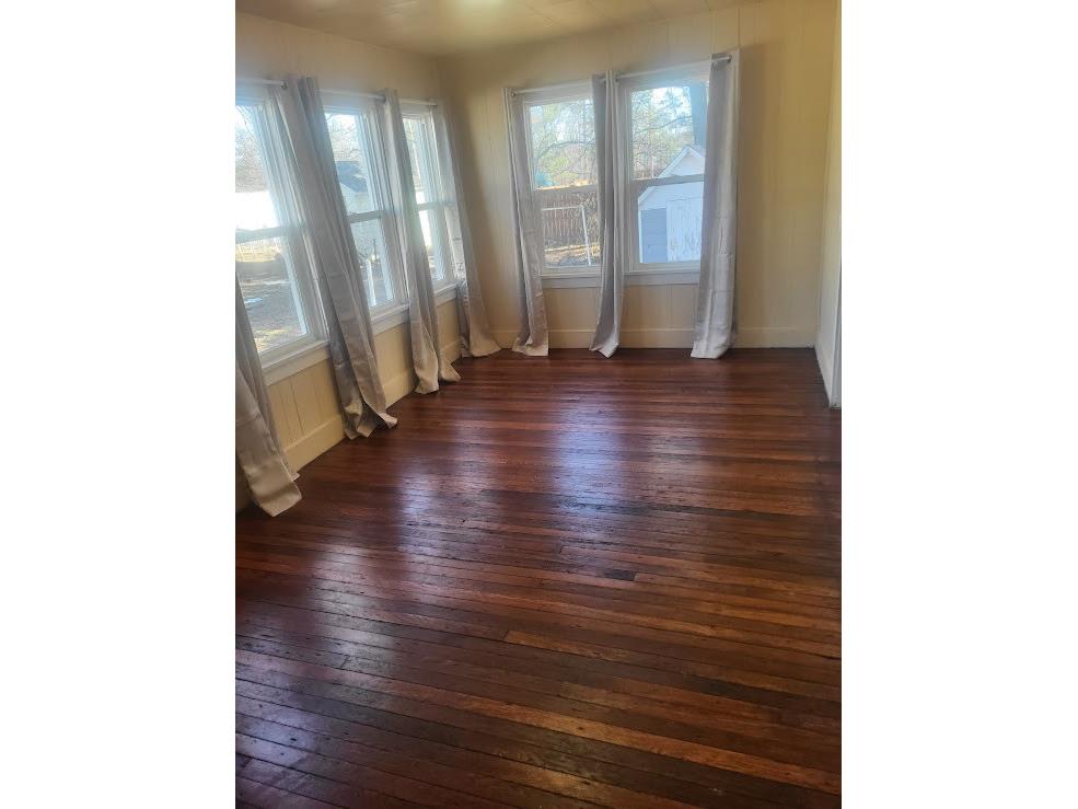 107 W Charles Merrillan WI 54754 1598618 image10