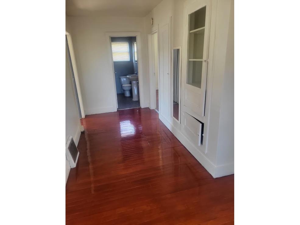 107 W Charles Merrillan WI 54754 1598618 image12