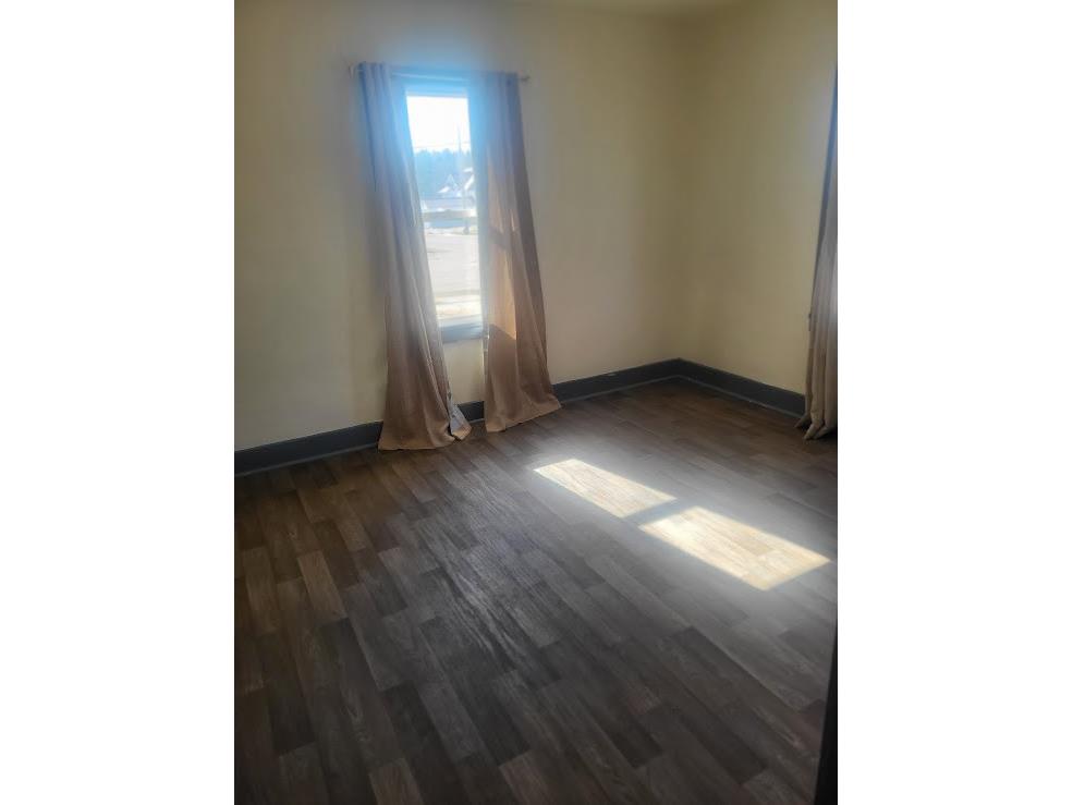 107 W Charles Merrillan WI 54754 1598618 image18