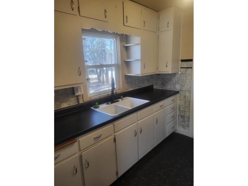 107 W Charles Merrillan WI 54754 1598618 image5