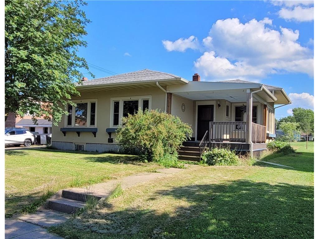 107 W Mill Street, Loyal, WI, 54446 MLS 1549796 Edina Realty