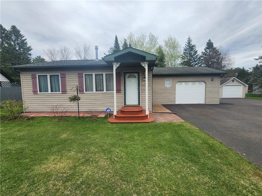 10710 Beal Avenue Hayward WI 54843 1573071 image1