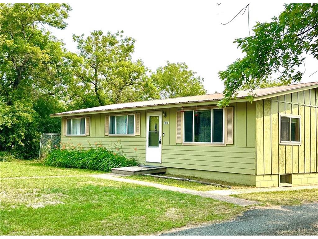 10718 Minnie Avenue Hayward WI 54843 1575054 image1